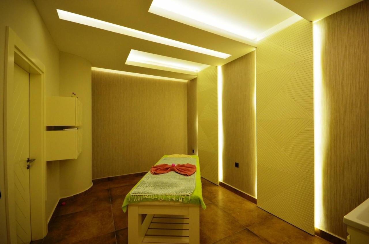Konak Seaside Tower-King'S Apartments Mahmutlar Ngoại thất bức ảnh